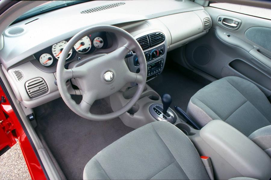  Dodge Neon 2000 года  (фото 3 из 29)